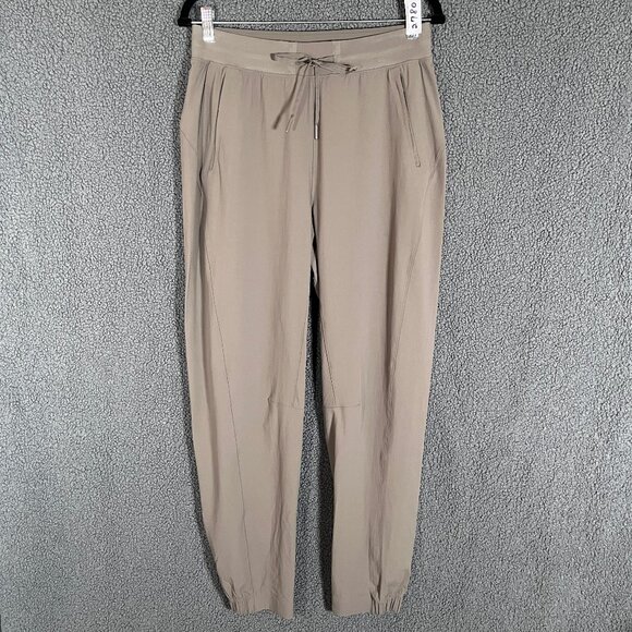 Lululemon License to Train High Rise Joggers Pants - Women's Size 8 - Nomad Tan - Picture 1 of 7